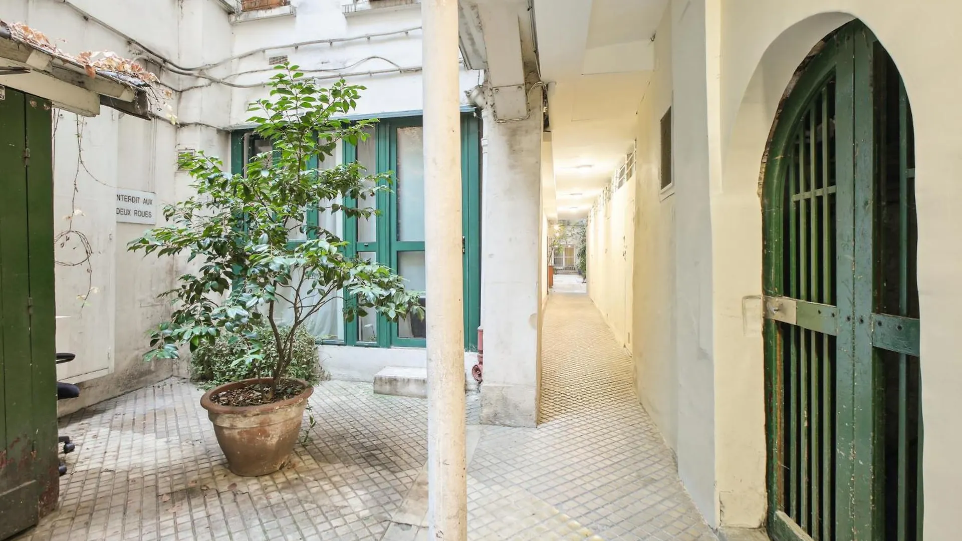 Lavie Maison : Ac & Center Of Paris