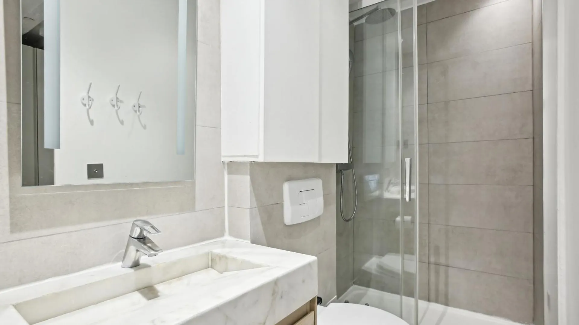 Lavie Maison : Ac & Center Of Apartment Paris